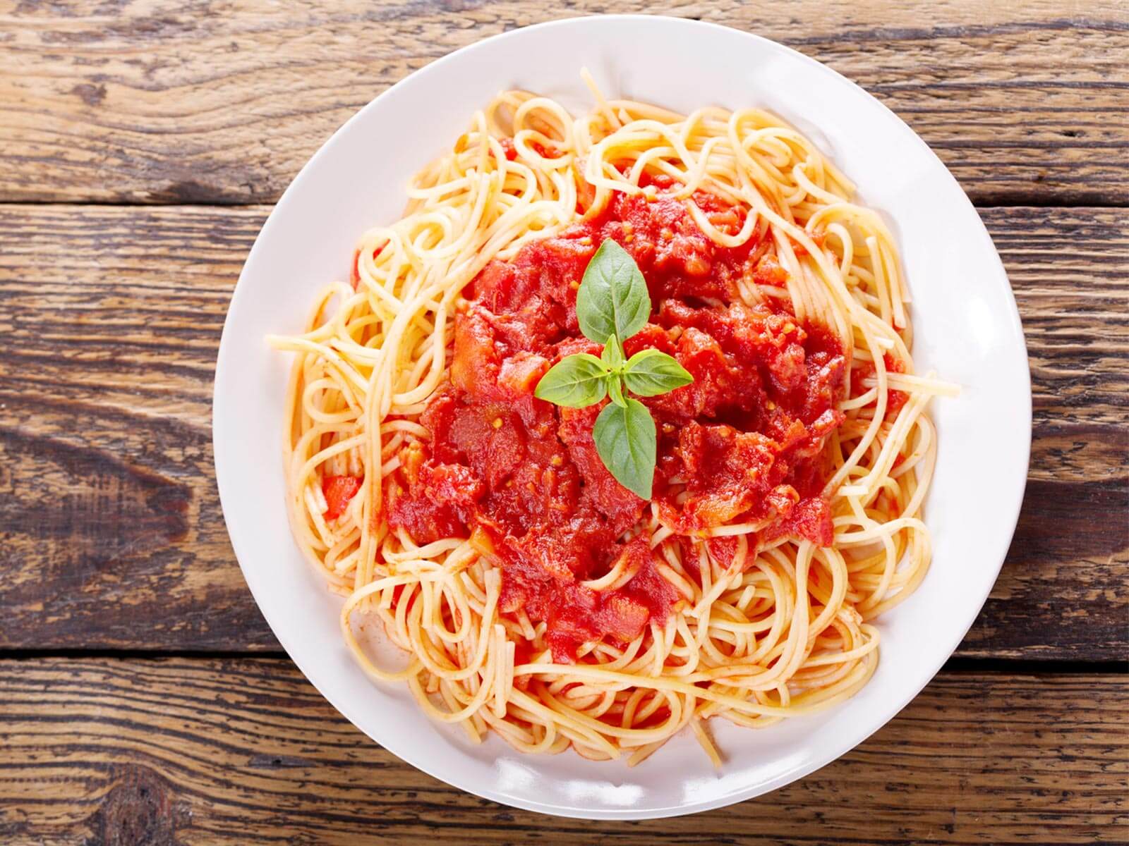 Pastagericht von Tress mit Spaghetti und einer fruchtigen Tomatensoße